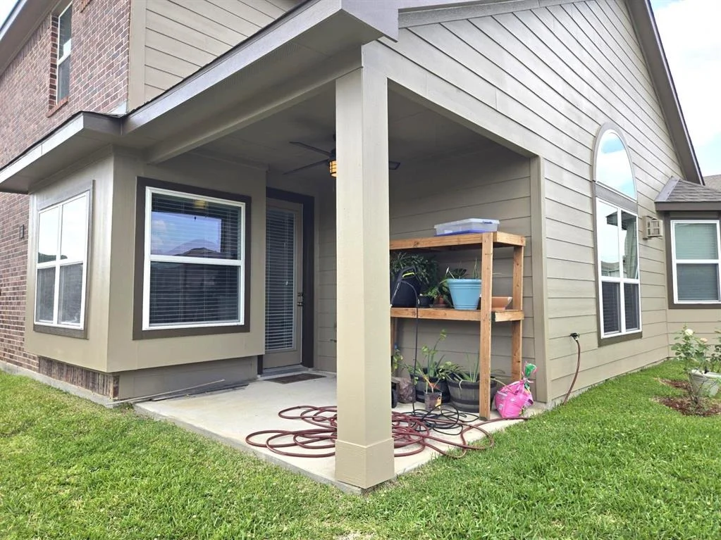Photo of 18202 Swallow Springs Way