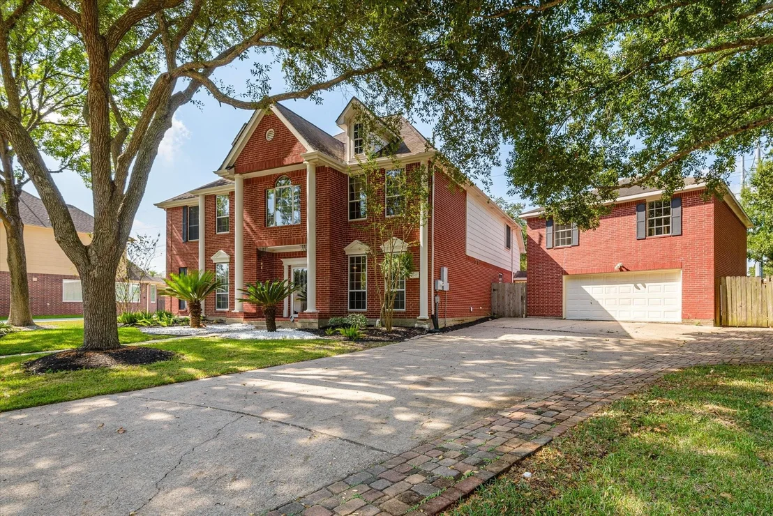 Photo of 1802 Cloud Croft Drive