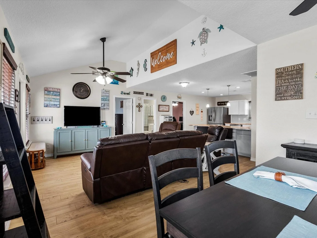 Photo of 85 Santar Loop