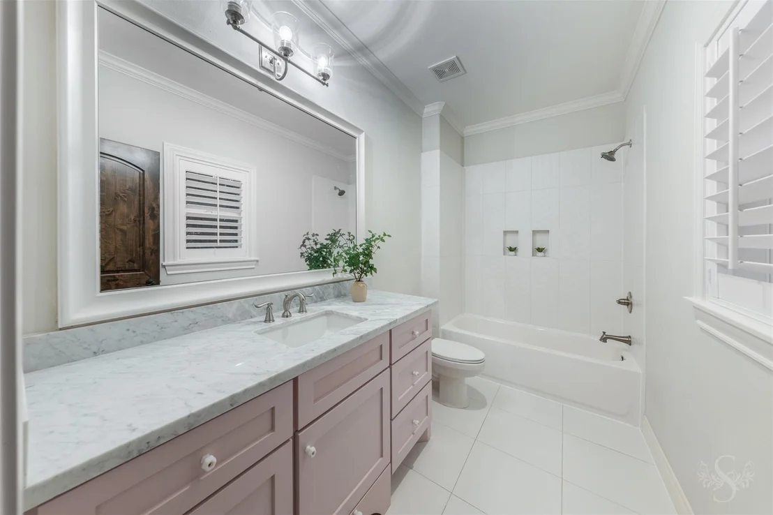 Photo of 818 Lamonte Lane