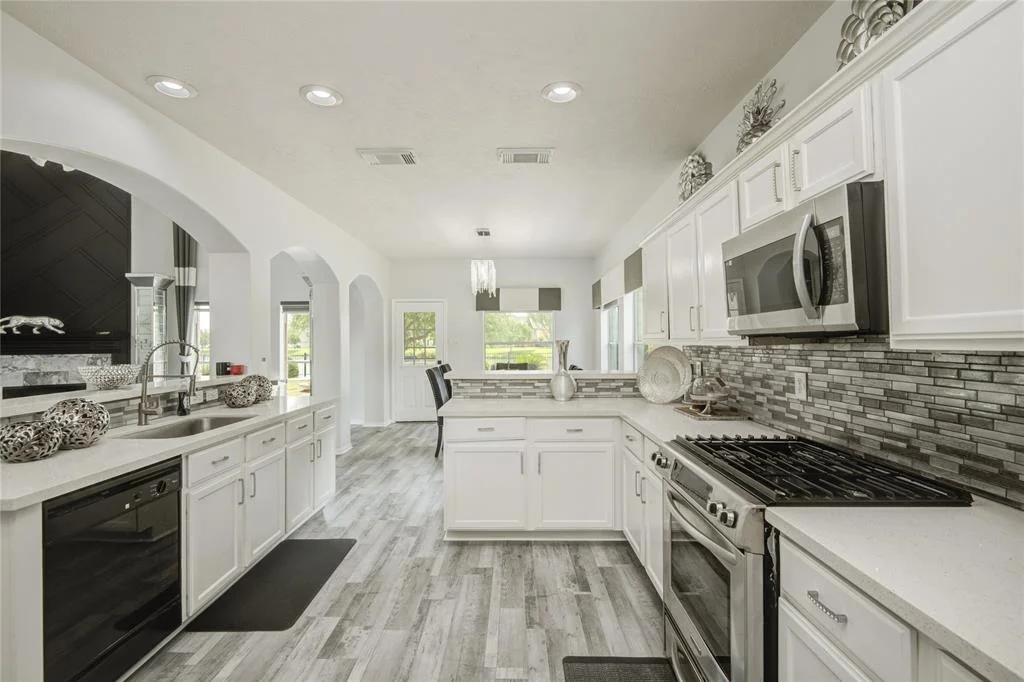 Photo of 2916 Eagle Lake Drive