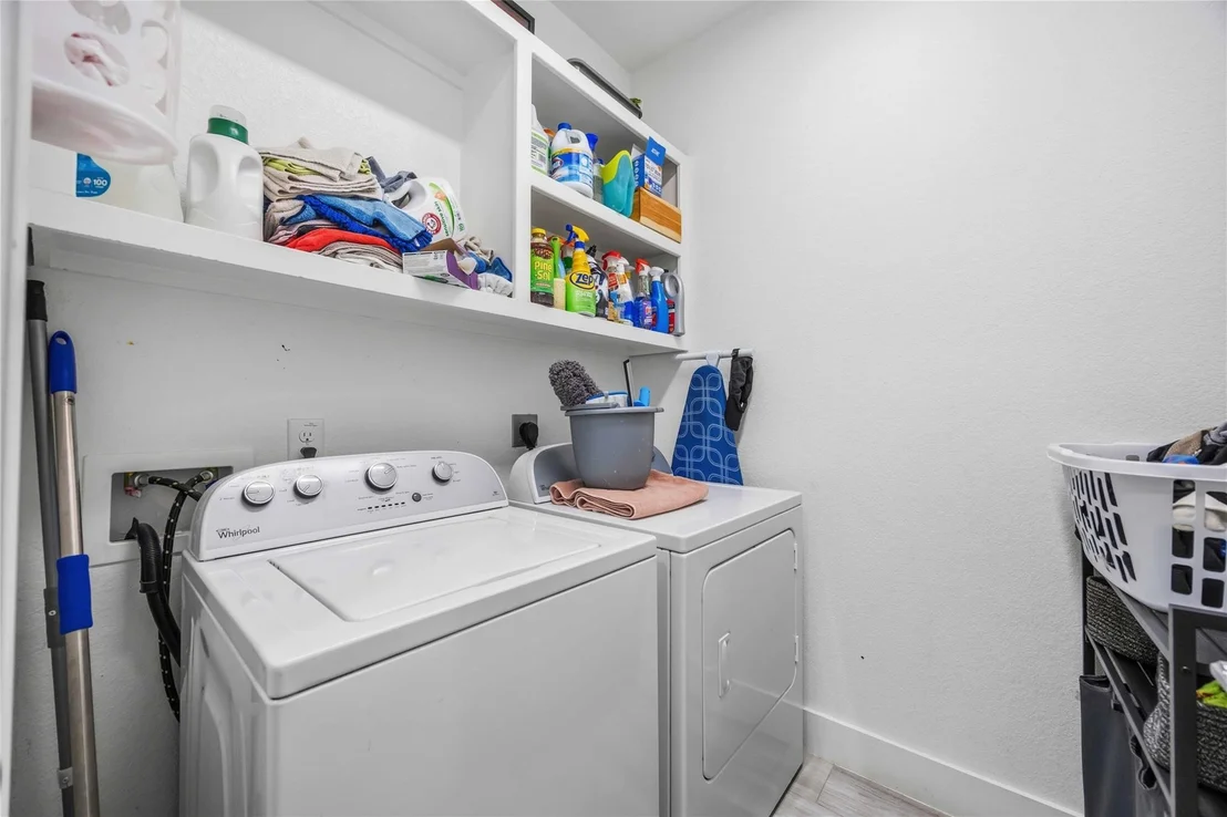 Photo of 2826 Walnut Crest Drive