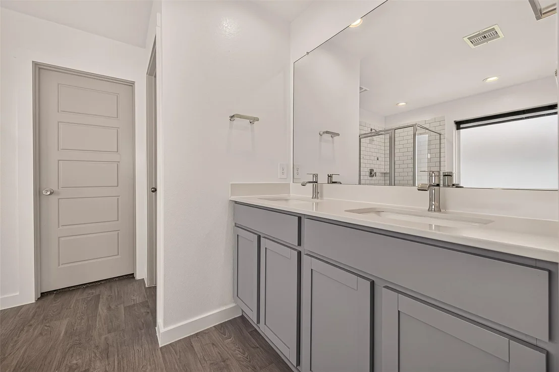 Photo of 1710 Mountain Echo Drive