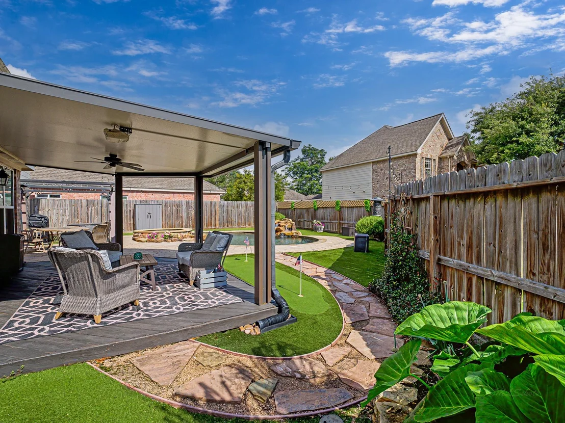Photo of 23006 Heathercroft Drive