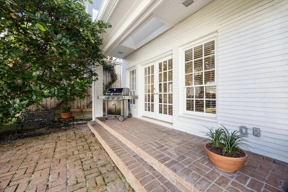Photo of 2160 Dryden Road