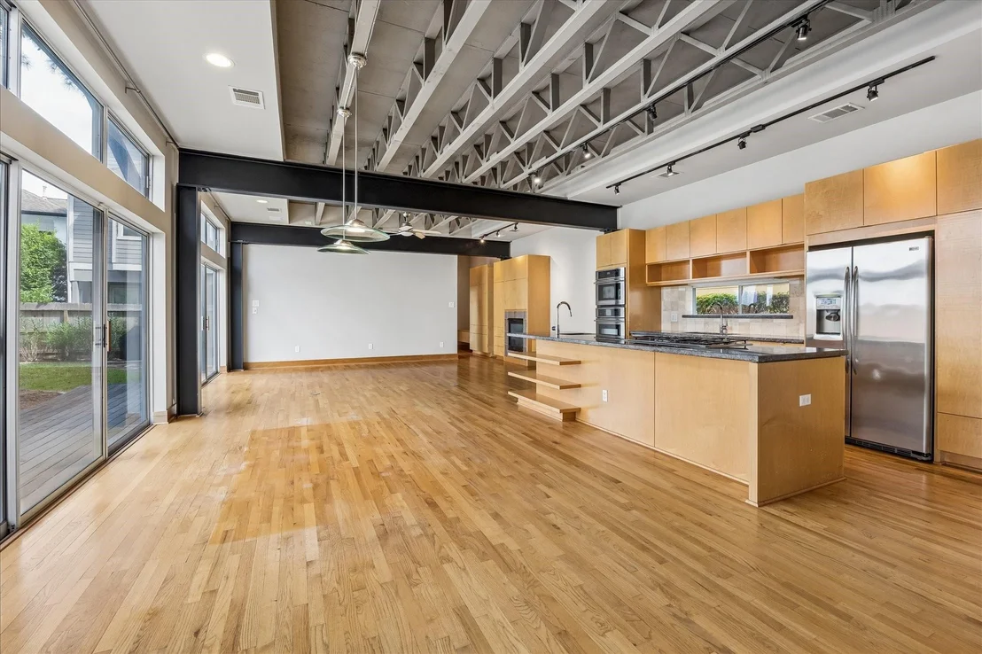 Photo of 4232 Law Street
