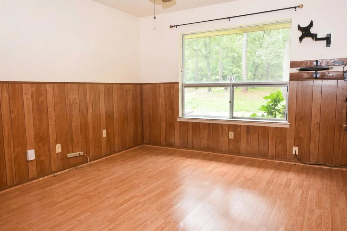 Photo of 14377 Gibbs Pipeline Road