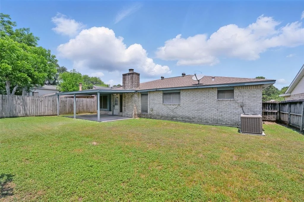 Photo of 10119 Peachridge Drive