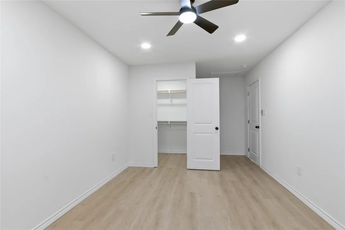 Photo of 2111 Briar Lane