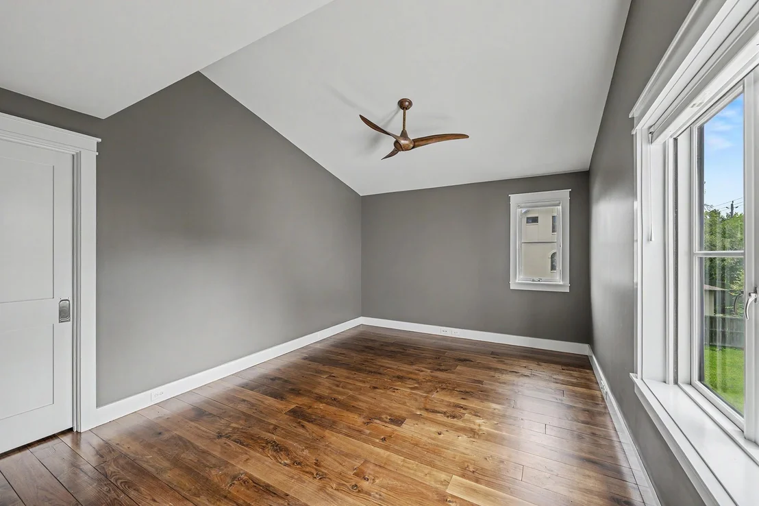 Photo of 4153 Oberlin Street