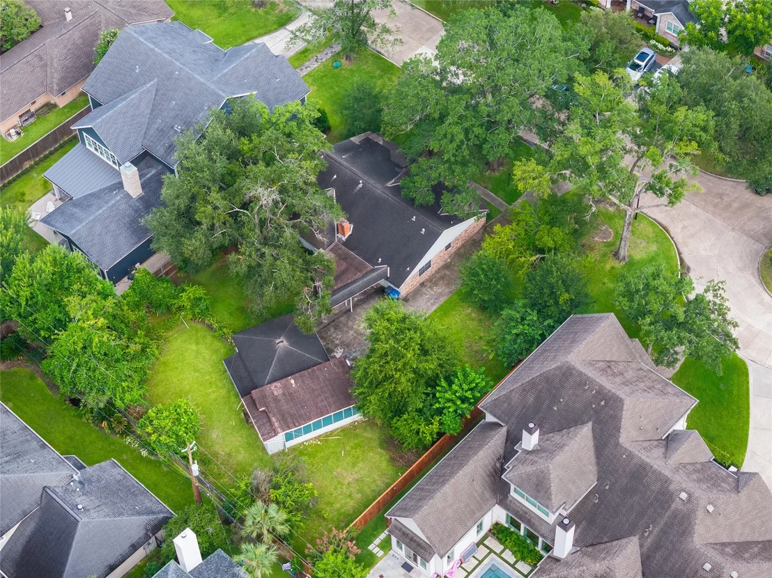 Photo of 8630 Cedarbrake Drive