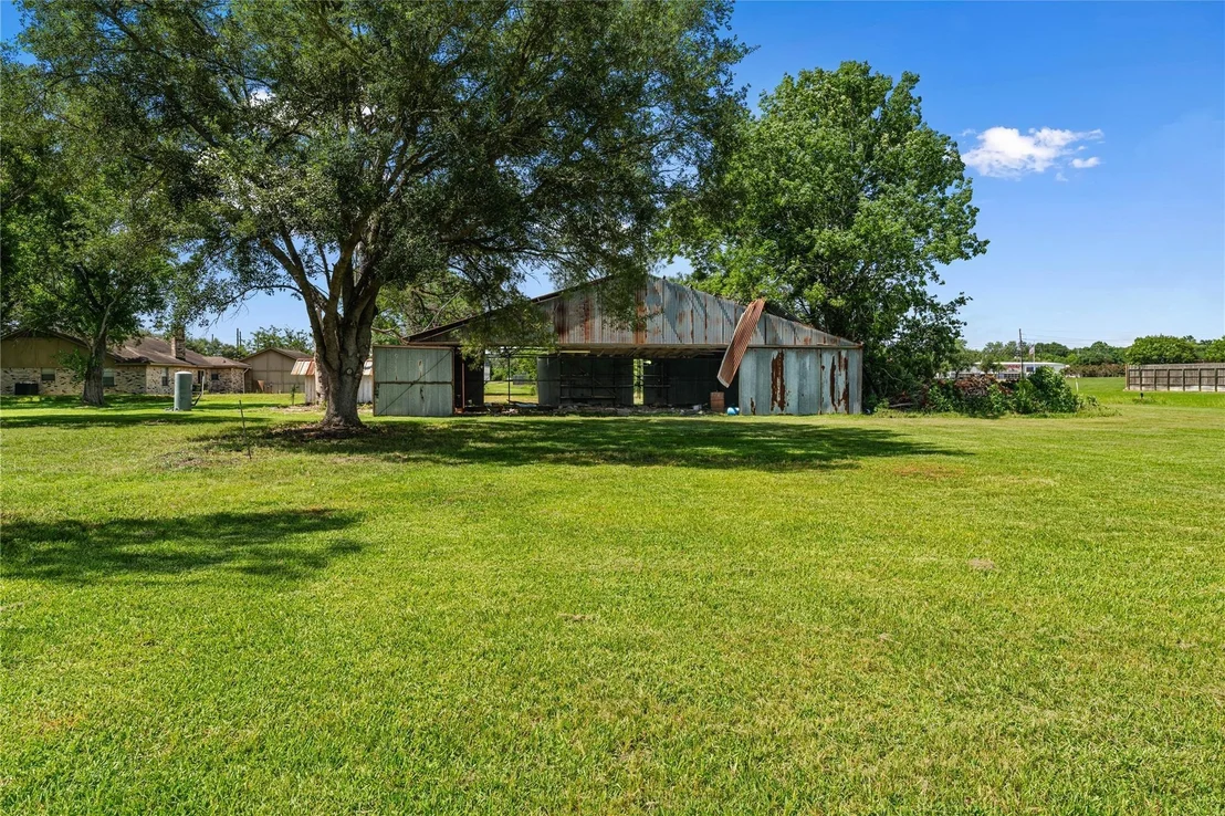 Photo of 2751 Piper Road