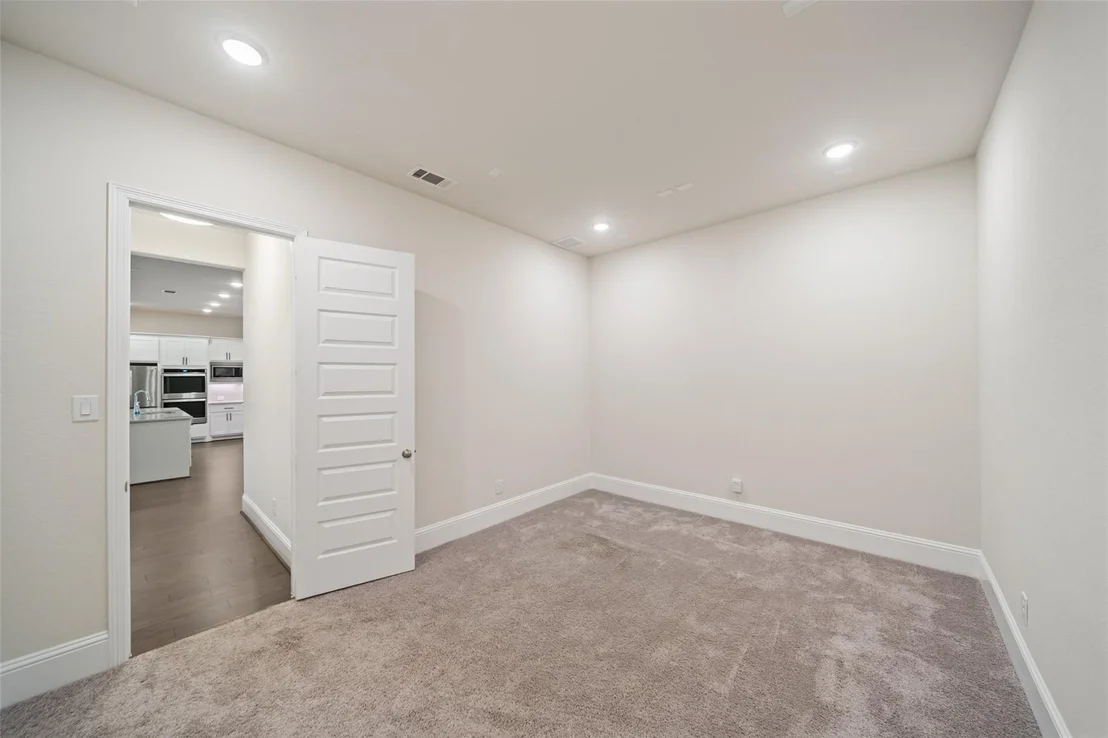 Photo of 204 Bee Balm Court