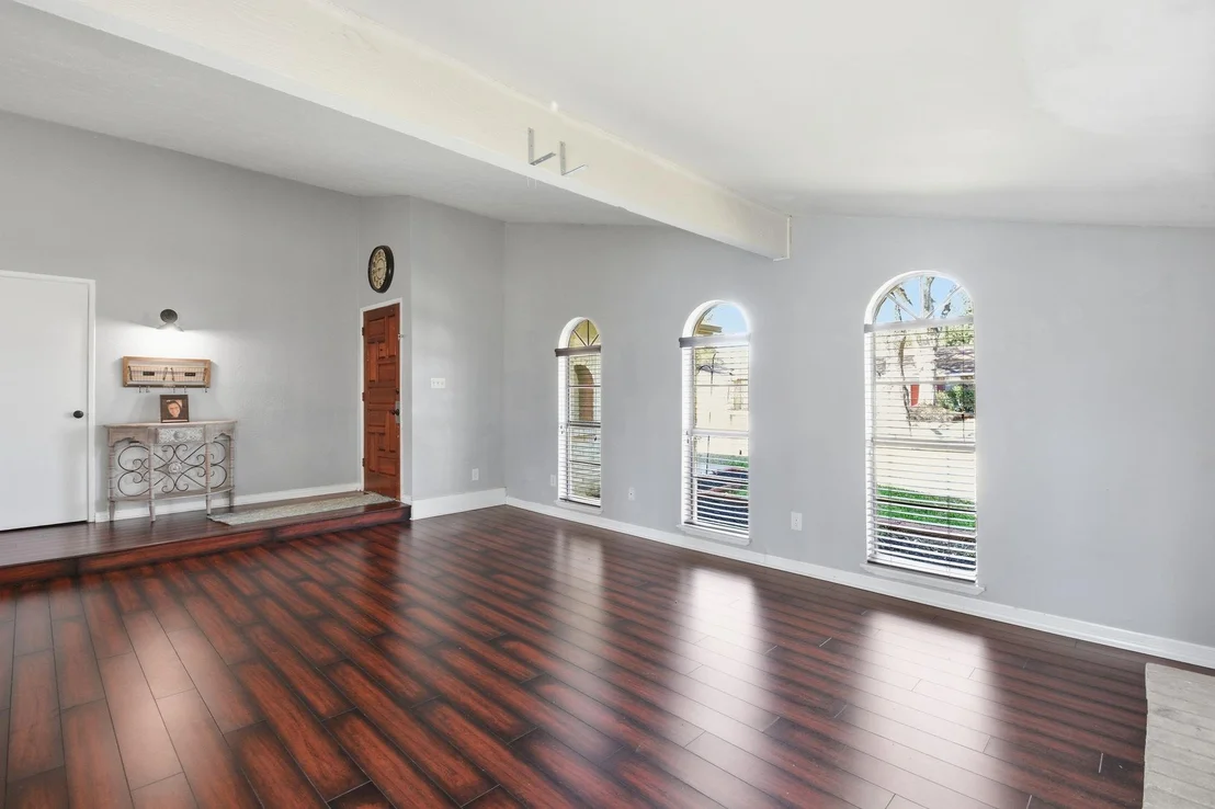 Photo of 4043 Coltwood Drive