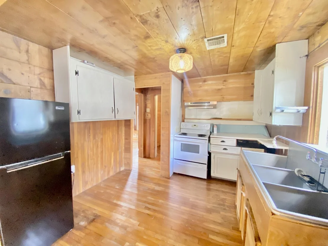 Photo of 318 Noble Street
