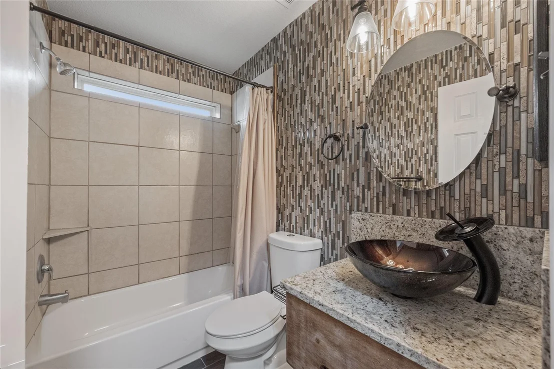 Photo of 8011 Devon Lee Court