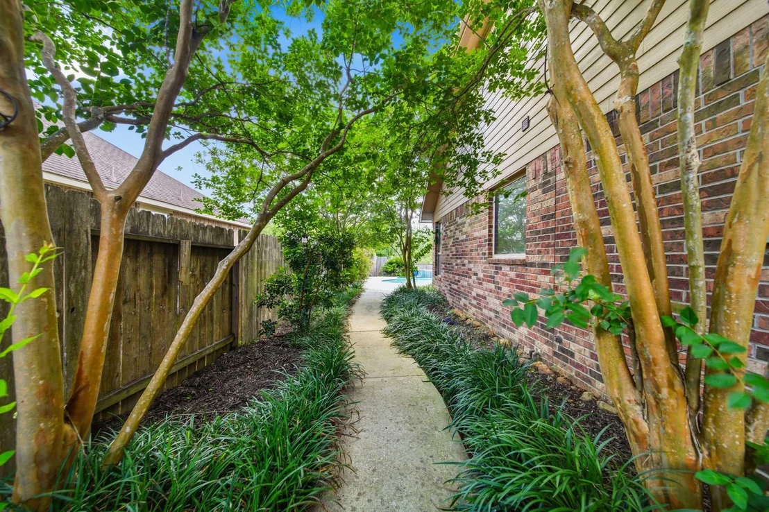 Photo of 12022 Eagle Ridge Drive