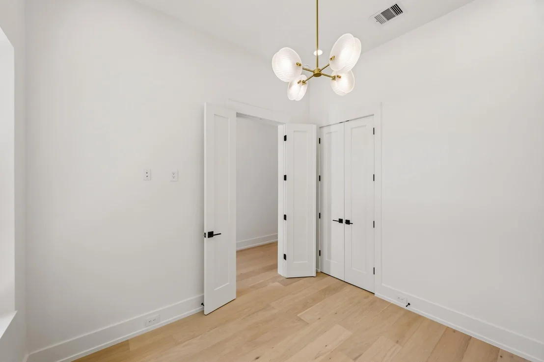 Photo of 715 Merrill Street