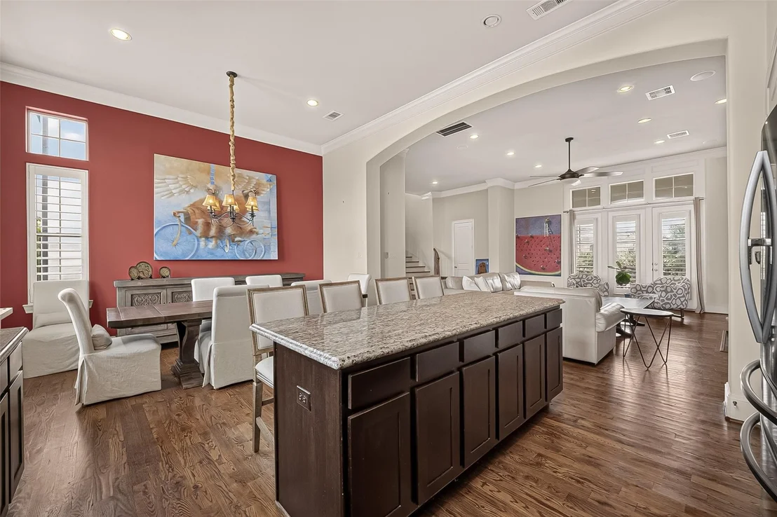Photo of 10929 Upland Park