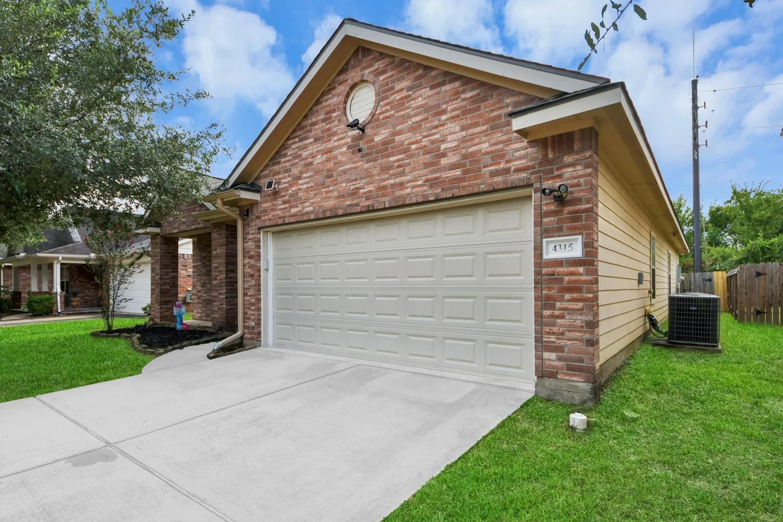 Photo of 4315 Mt Vinson Way