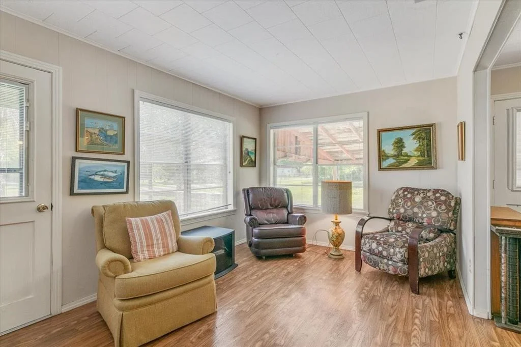 Photo of 219 Watie Road