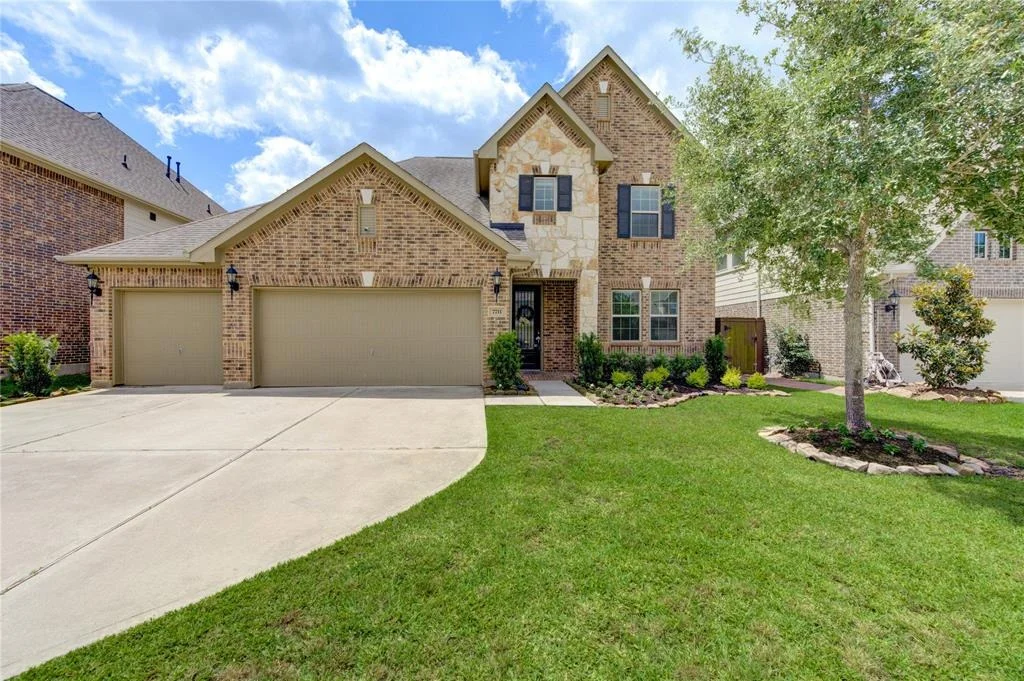 Photo of 7711 Trailing Oaks Drive