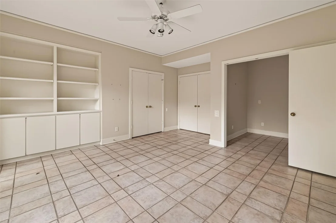 Photo of 315 Sugarberry Circle