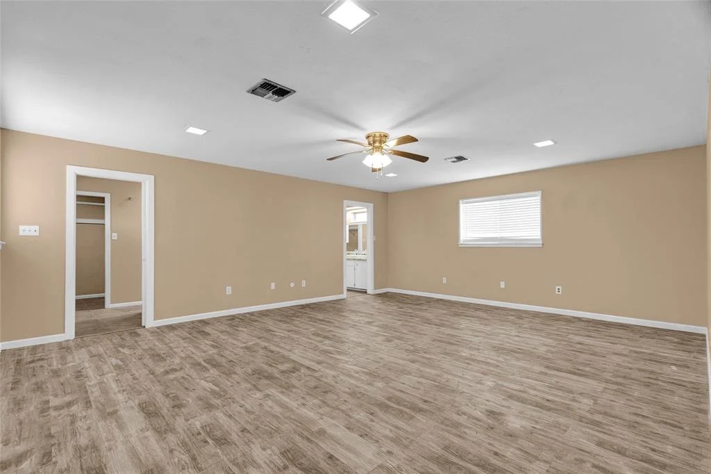 Photo of 2111 County Road 428