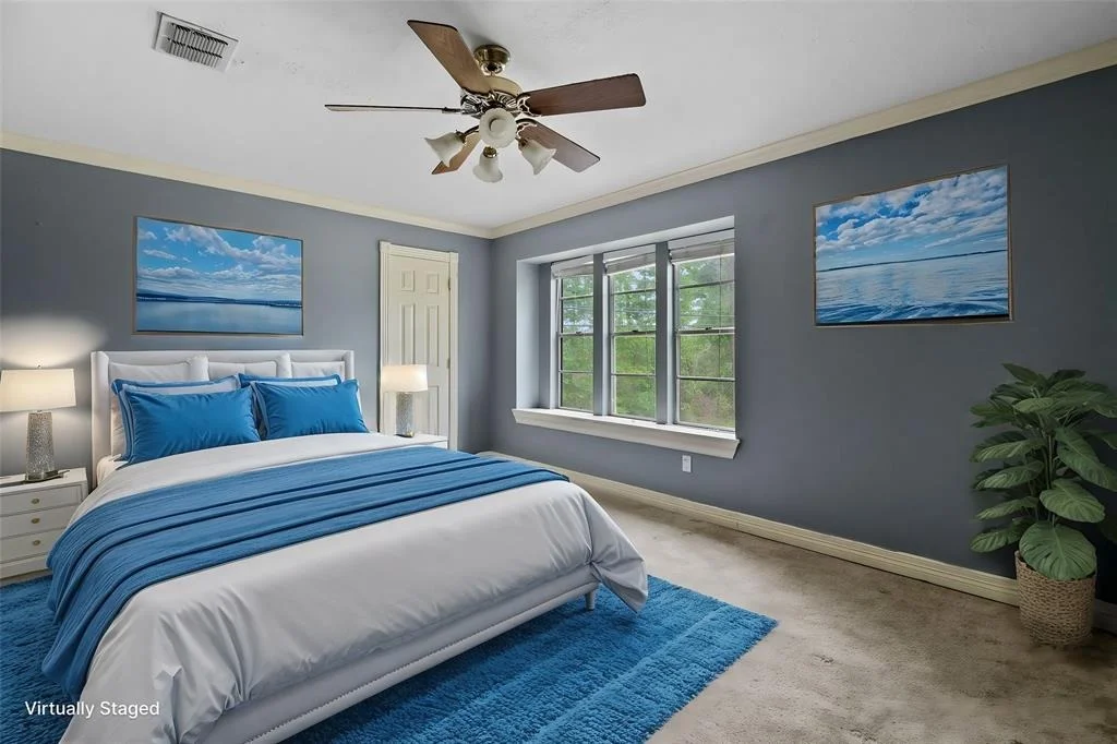 Photo of 300 Shady Glen Lane