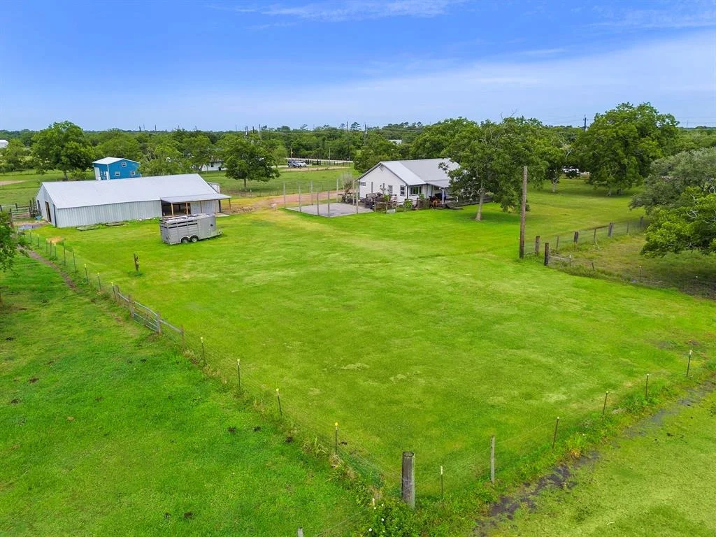 Photo of 1911 County Road 159