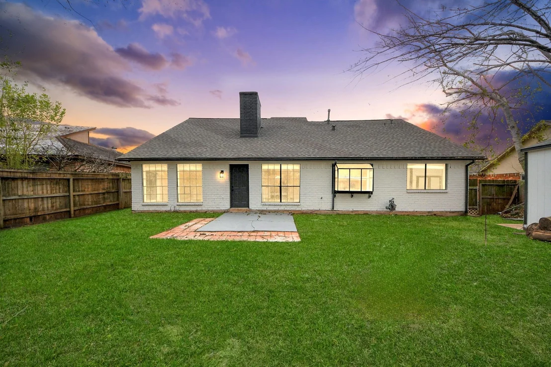 Photo of 718 Land Grant Drive