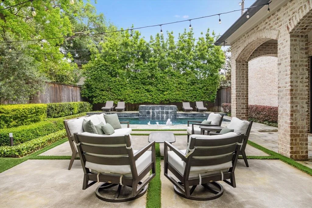 Photo of 4010 Overbrook Lane