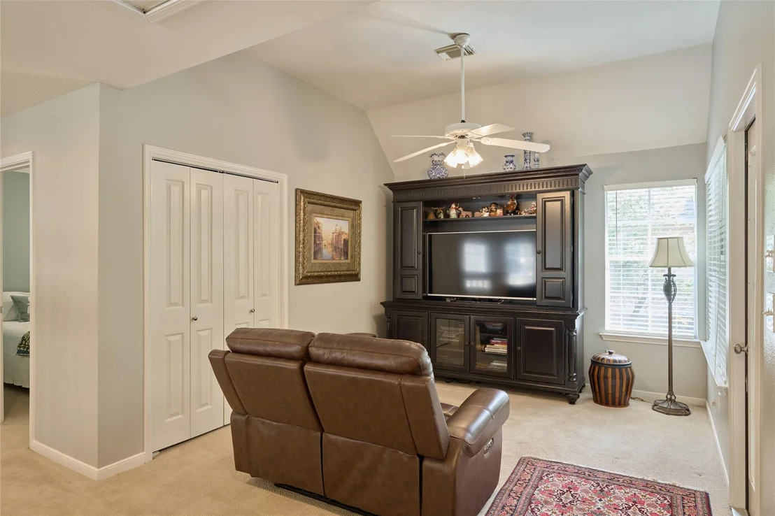Photo of 55 E Greywing Circle