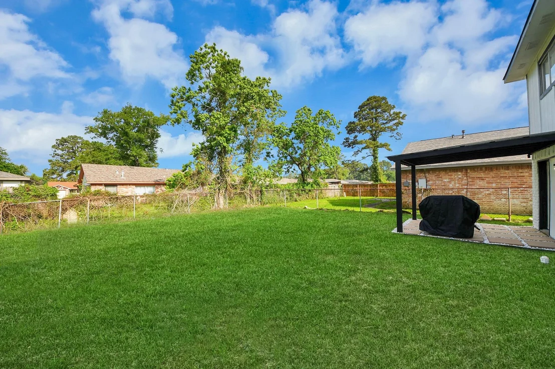 Photo of 8631 Valley Ledge Drive