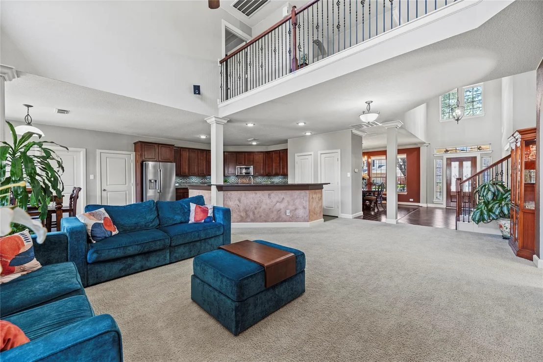Photo of 6026 Emberwood Falls Drive