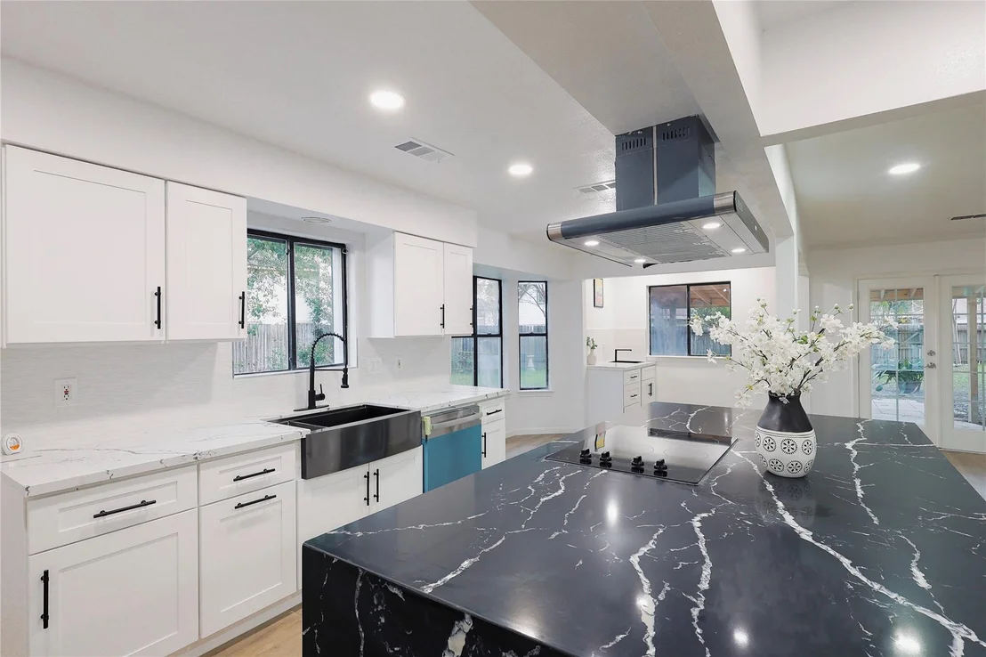 Photo of 10411 Rippling Fields Drive