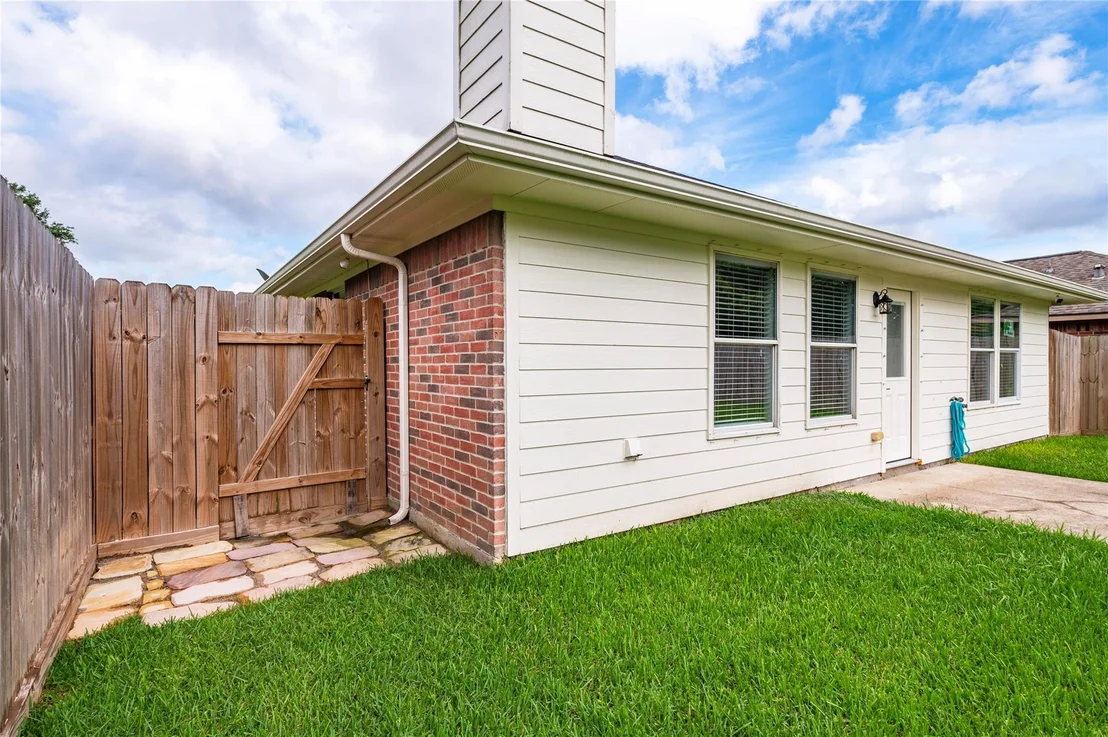 Photo of 129 Rustic Colony Lane