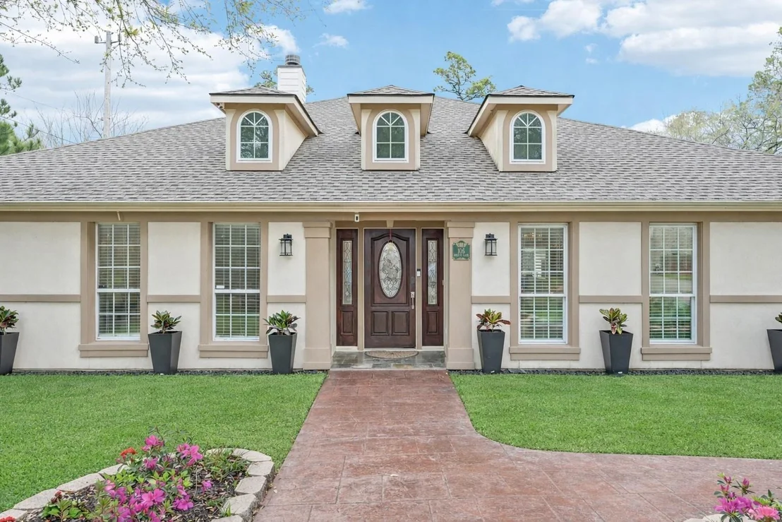 Photo of 106 Mignon Lane