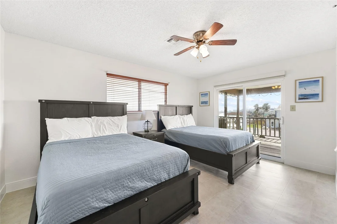 Photo of 426 Shark Lane