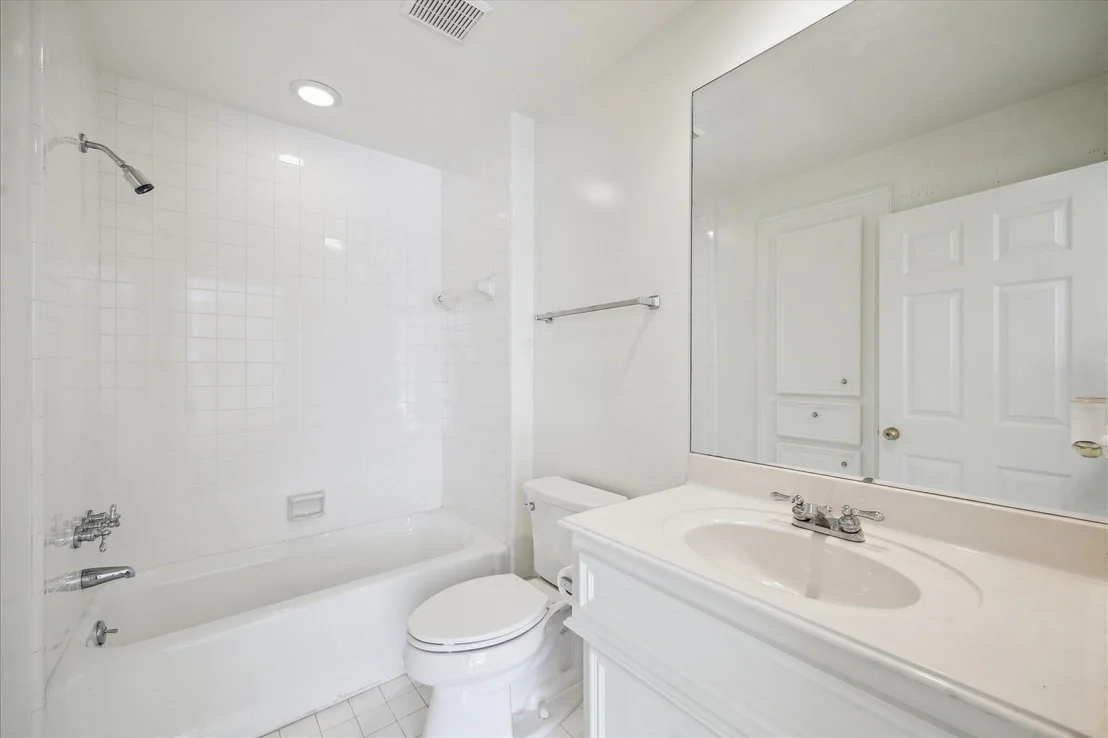 Photo of 3652 Overbrook Lane