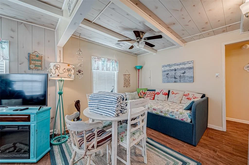 Photo of 1115 White Cap Drive