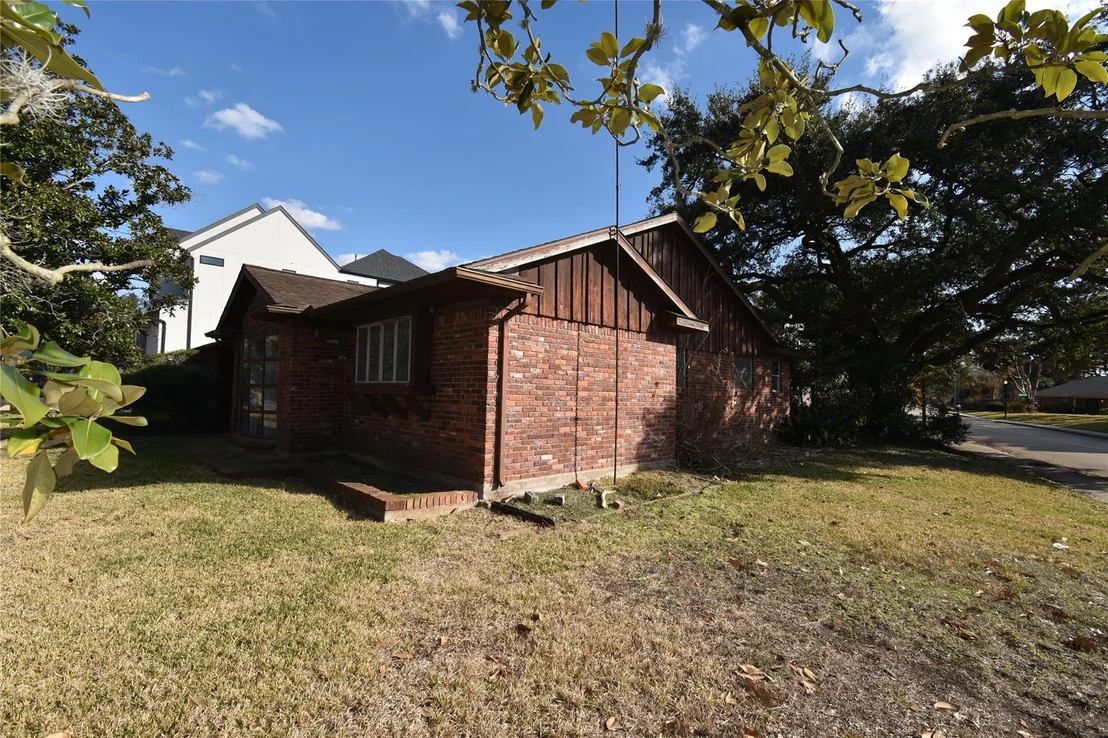 Photo of 3647 Aberdeen Way