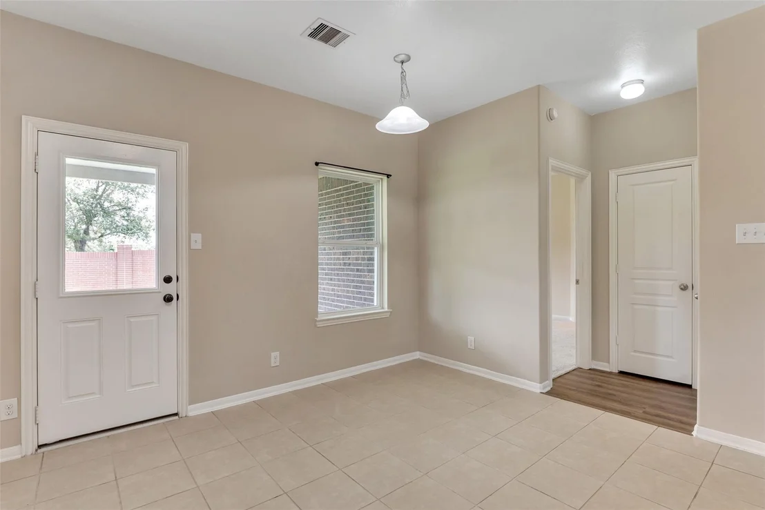 Photo of 18203 Canary Bluff Lane