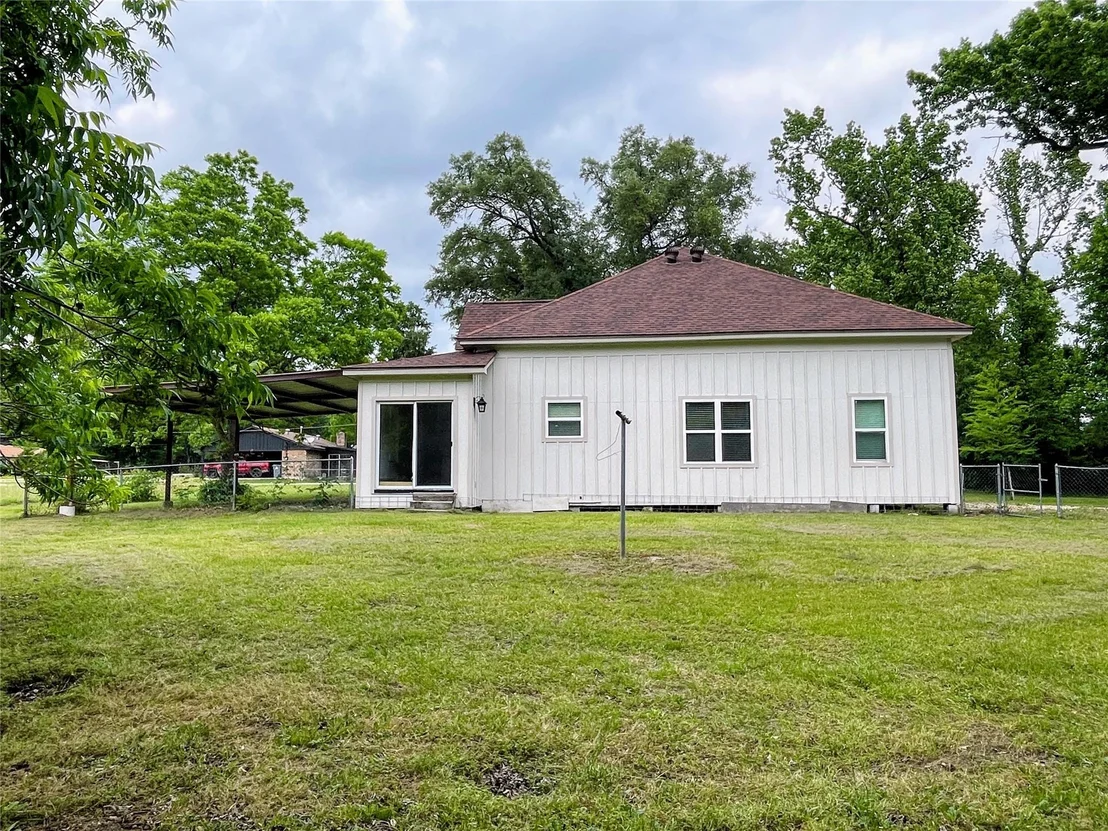 Photo of 210 W Crescent Drive