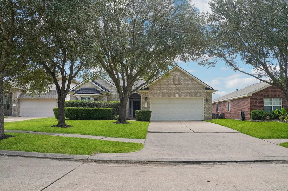 Photo of 14710 Timber Cliff Lane