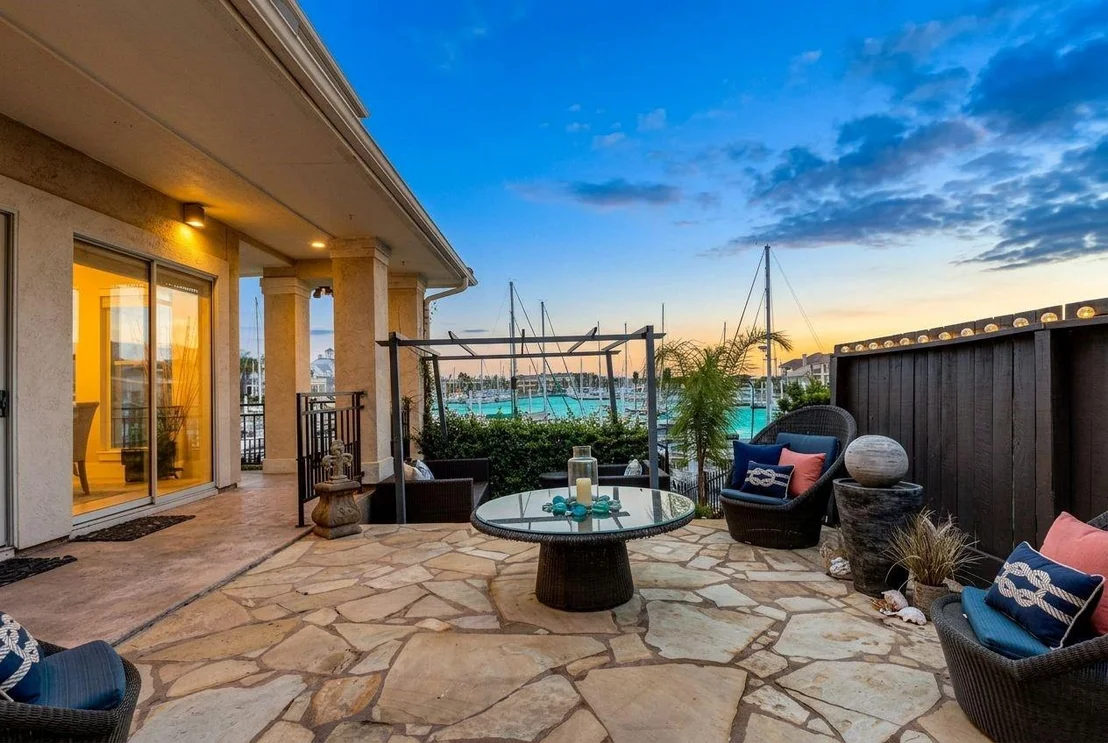 Photo of 411 Harborside Way