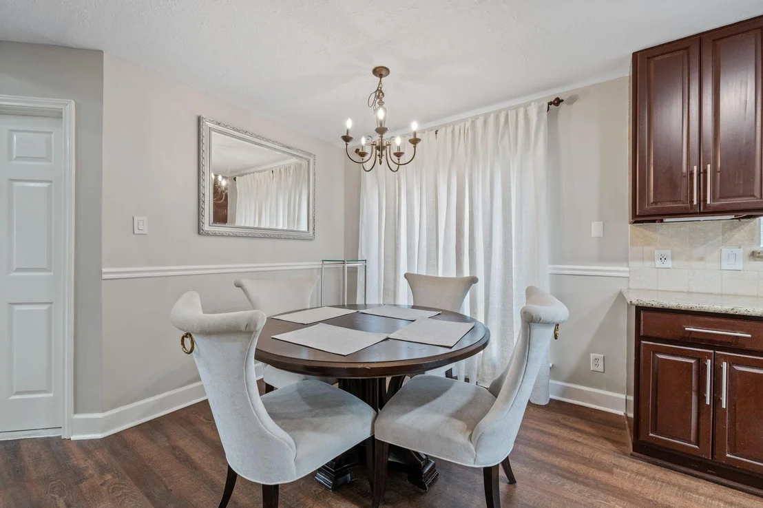 Photo of 15145 Sheffield Terrace