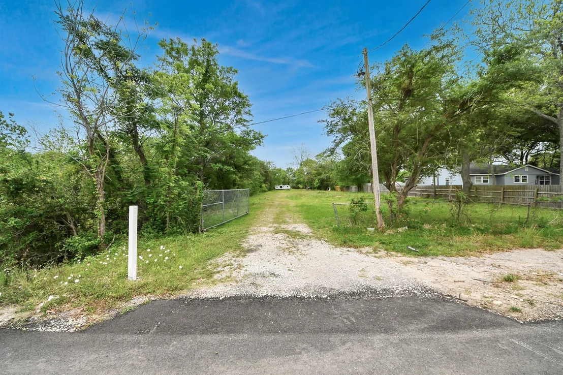 Photo of 703 North Road