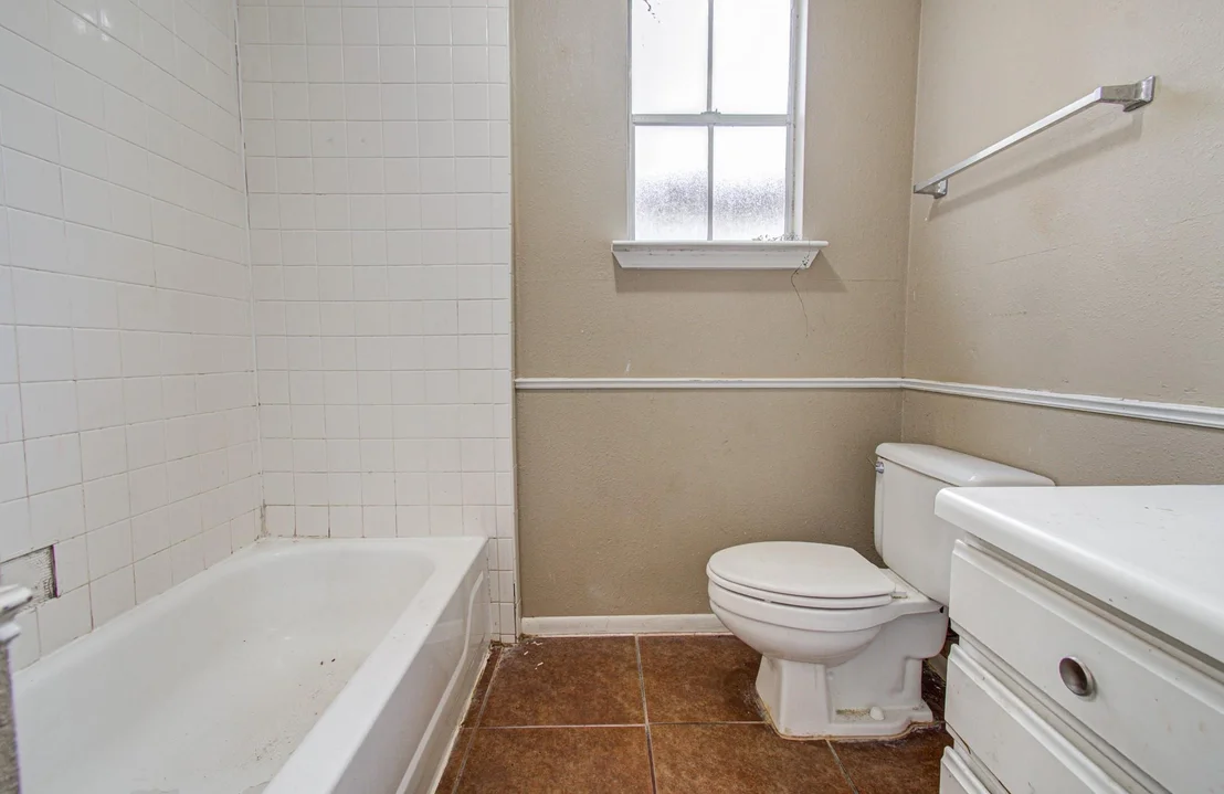 Photo of 6218 Forestgate Drive
