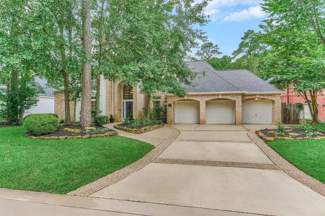 Photo of 168 W Shadowpoint Circle